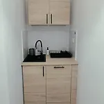 格但斯克公寓酒店 *