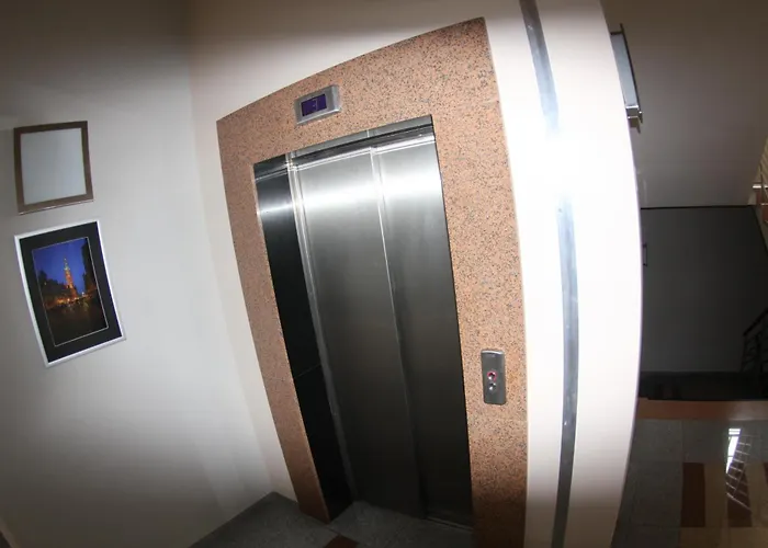 公寓 格但斯克公寓酒店 *